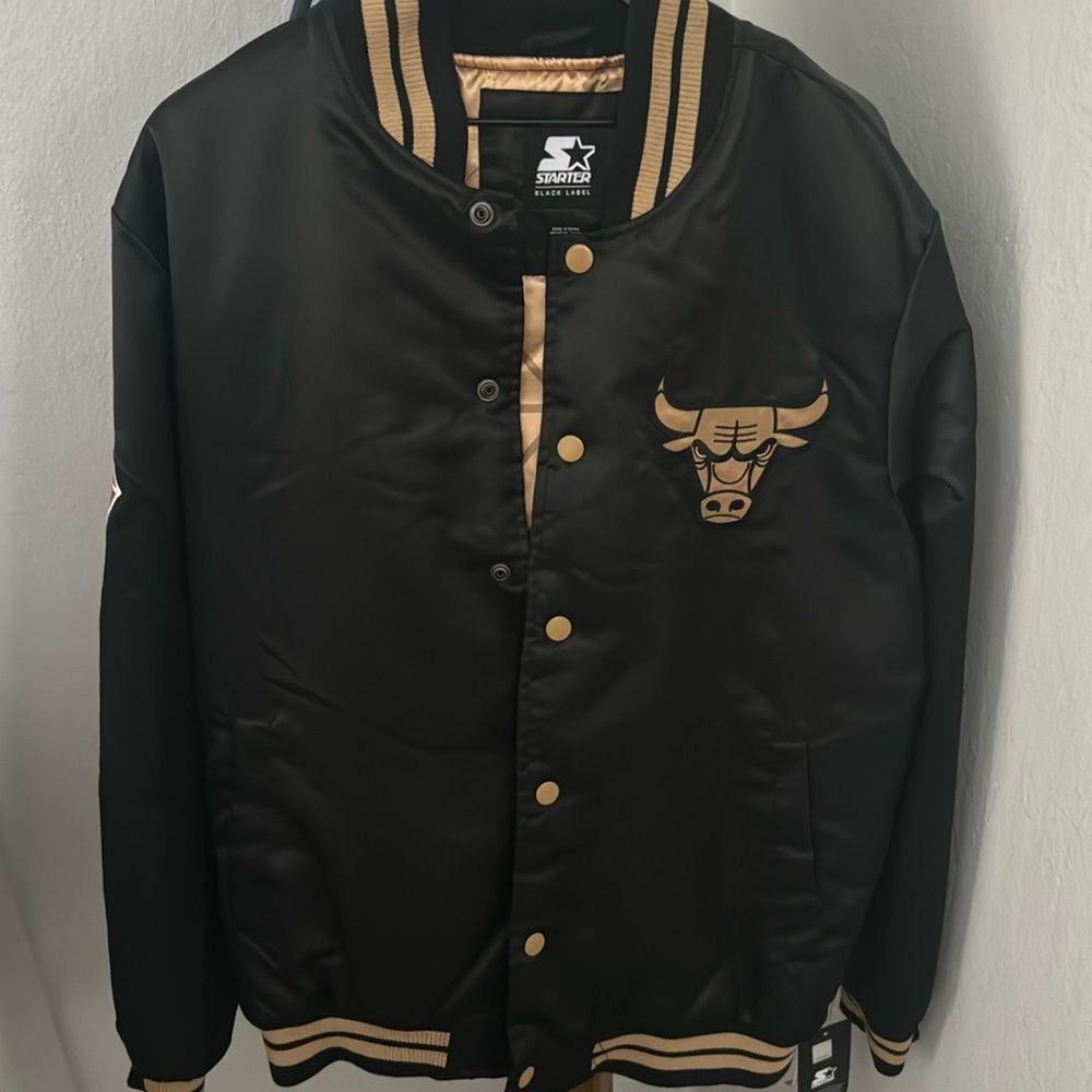 Vintage Starter Jacket Chicago Bulls Gold 75th Anniversary NBA Black and Gold LG